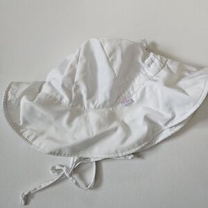 Ruffle Butts White Ruffled Hat Accessories